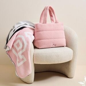 Victoria's Secret PINK Tote Bag & Plush Soft Cozy Fleece Throw Blanket Set NEW